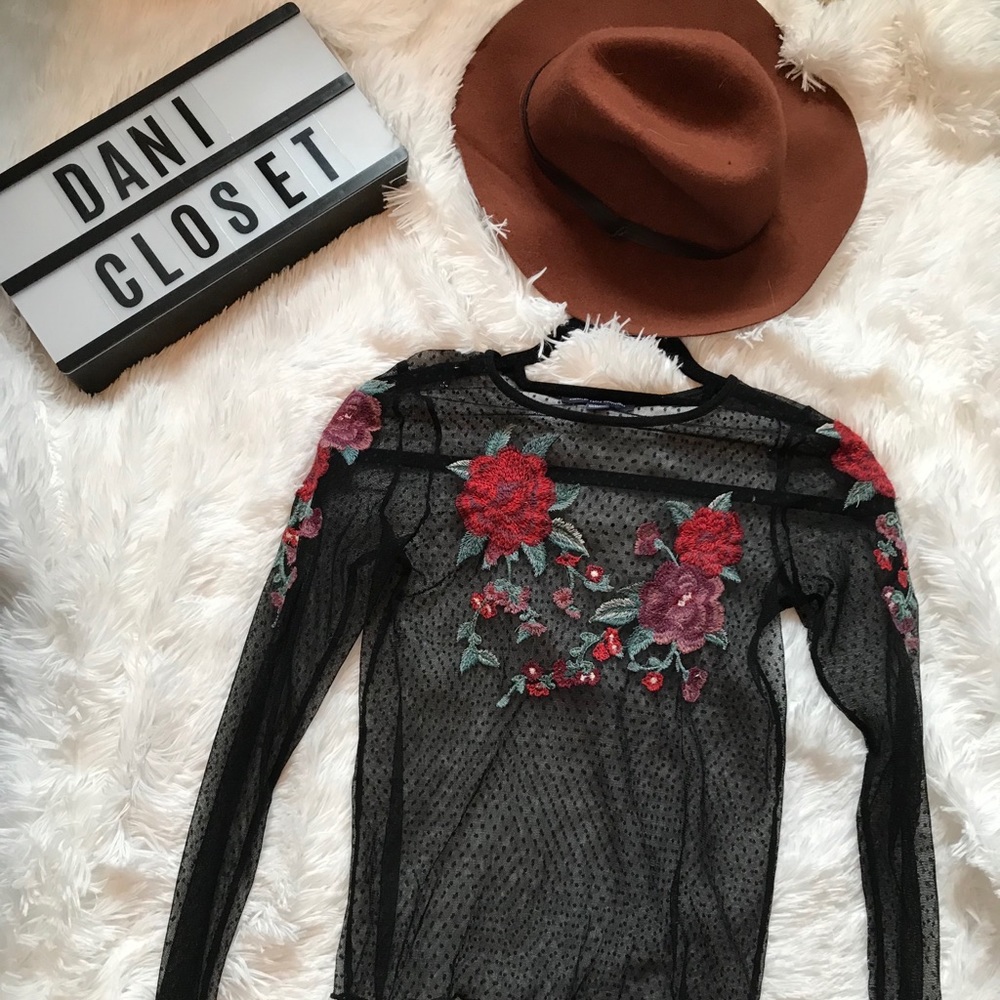 American Eagle Sheer Flowery Top